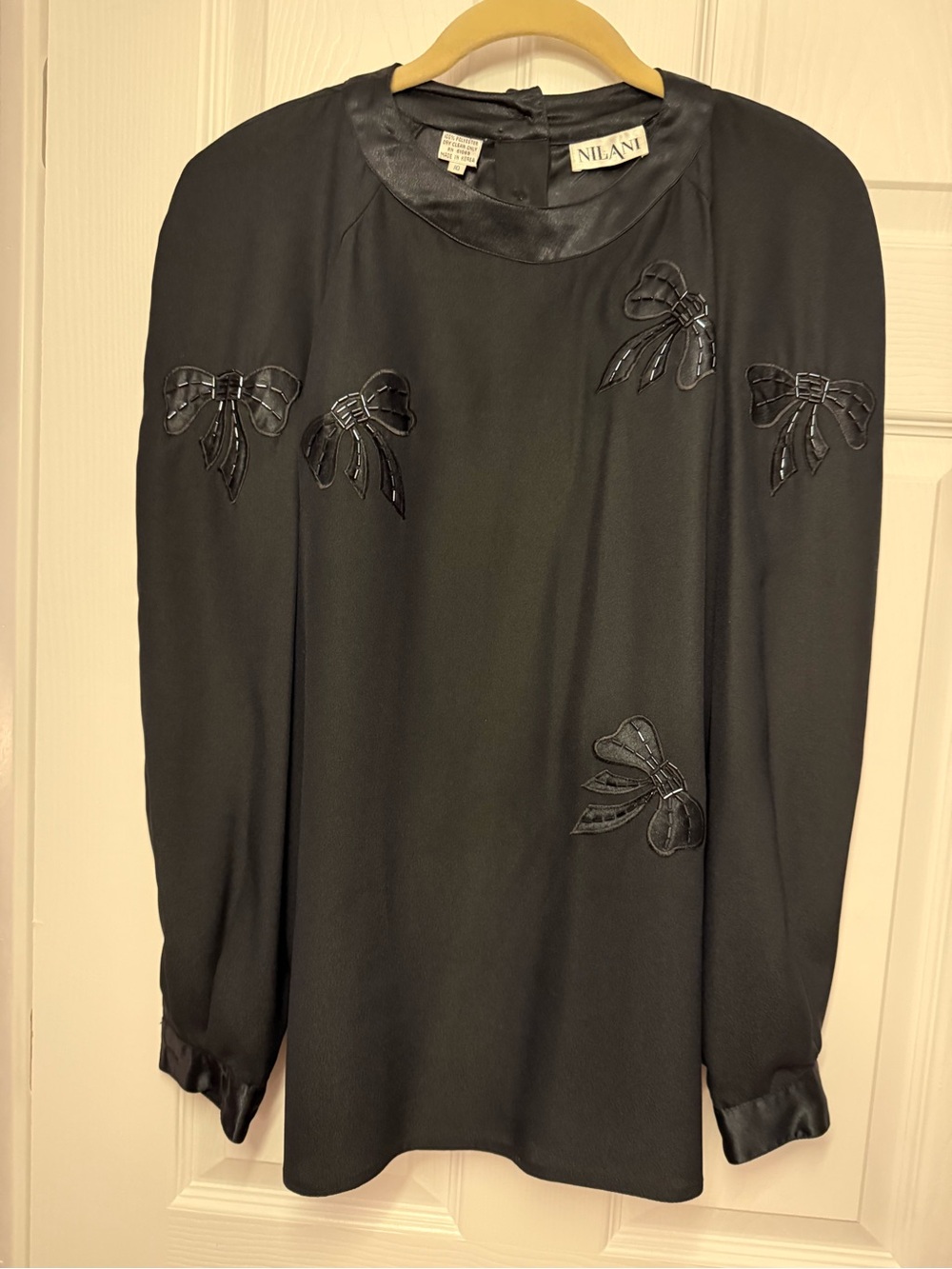 NILANI Black Bow-Embellished Long-Sleeve polyester Top sz 10 bottom back